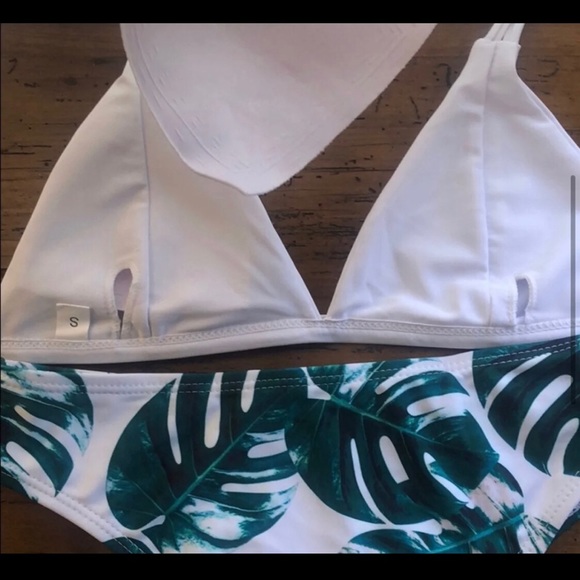Bikini~ topical matching two piece  bikini swimsuit set NWOT adj. straps 🎉SALE - Picture 6 of 15